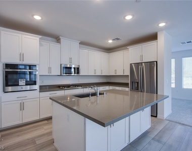 2555 Hampton Road - Photo Thumbnail 31