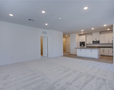 2555 Hampton Road - Photo Thumbnail 29