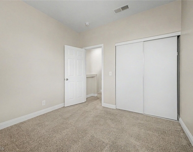 2316 Ramsgate Drive - Photo Thumbnail 16