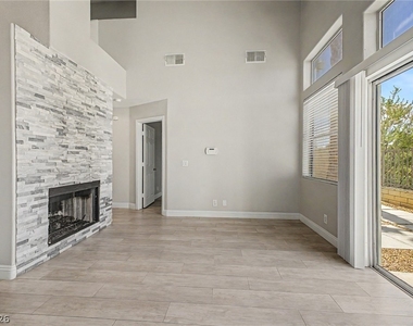 2316 Ramsgate Drive - Photo Thumbnail 6