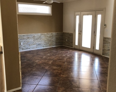 3034 Seaford Peak Drive - Photo Thumbnail 13