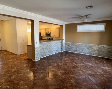 3034 Seaford Peak Drive - Photo Thumbnail 11