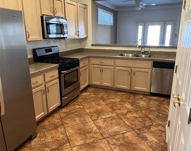 3034 Seaford Peak Drive - Photo Thumbnail 6