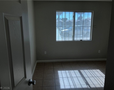 3972 Danny Melamed Avenue - Photo Thumbnail 27
