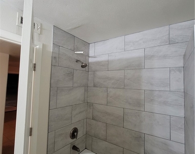 3972 Danny Melamed Avenue - Photo Thumbnail 37