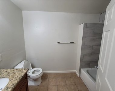 3972 Danny Melamed Avenue - Photo Thumbnail 46