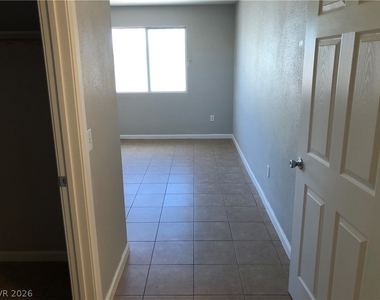 3972 Danny Melamed Avenue - Photo Thumbnail 30