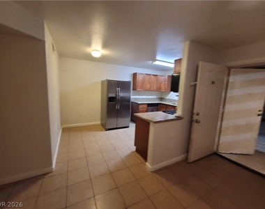 3972 Danny Melamed Avenue - Photo Thumbnail 12