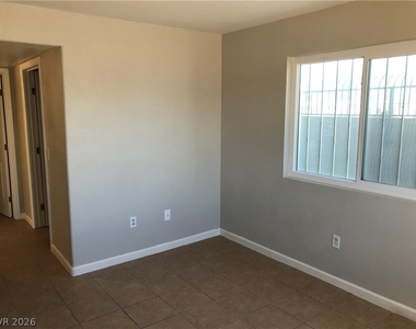3972 Danny Melamed Avenue - Photo Thumbnail 13