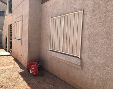 3972 Danny Melamed Avenue - Photo Thumbnail 3
