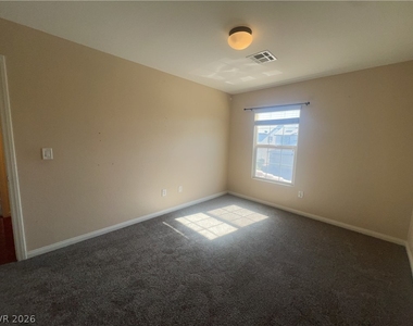 220 Stagecoach Flats Avenue - Photo Thumbnail 23