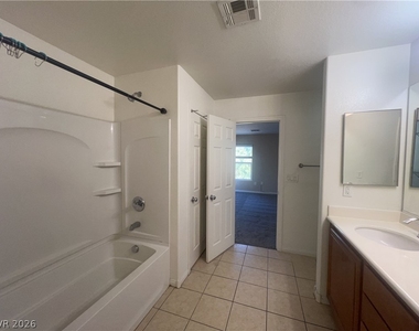220 Stagecoach Flats Avenue - Photo Thumbnail 20