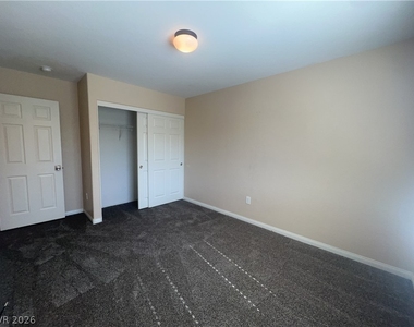 220 Stagecoach Flats Avenue - Photo Thumbnail 18
