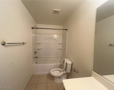 220 Stagecoach Flats Avenue - Photo Thumbnail 12