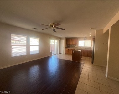220 Stagecoach Flats Avenue - Photo Thumbnail 3