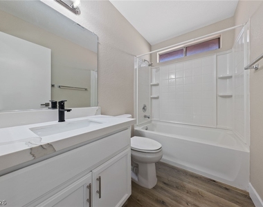7627 Kalmalii Avenue - Photo Thumbnail 21
