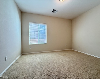 2240 Shadow Canyon Drive - Photo Thumbnail 21