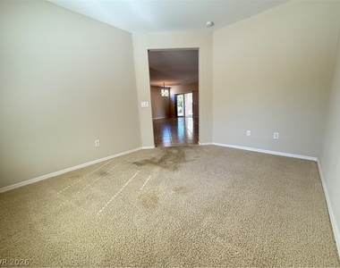 2240 Shadow Canyon Drive - Photo Thumbnail 13