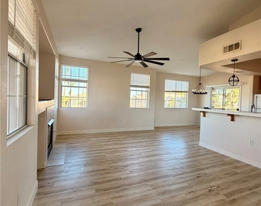 9901 Trailwood Drive - Photo Thumbnail 9