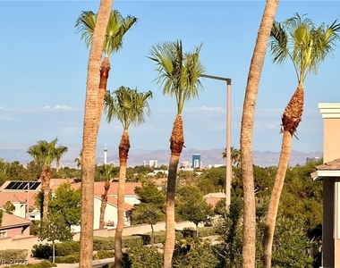 9901 Trailwood Drive - Photo Thumbnail 23