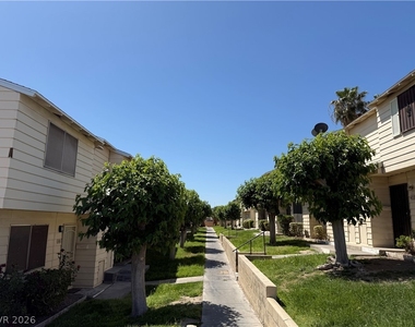 4621 Mill Valley Drive - Photo Thumbnail 15