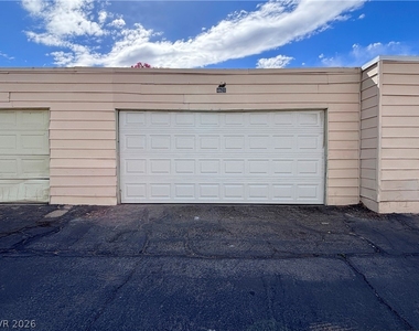 4621 Mill Valley Drive - Photo Thumbnail 12