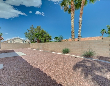 3120 Siena Circle - Photo Thumbnail 43