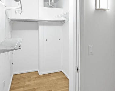 172 Montague Street - Photo Thumbnail 6