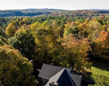 6891 Woodchuck Hill Road - Photo Thumbnail 12