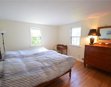 6891 Woodchuck Hill Road - Photo Thumbnail 9