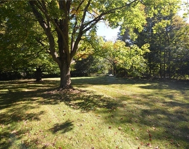 6891 Woodchuck Hill Road - Photo Thumbnail 13