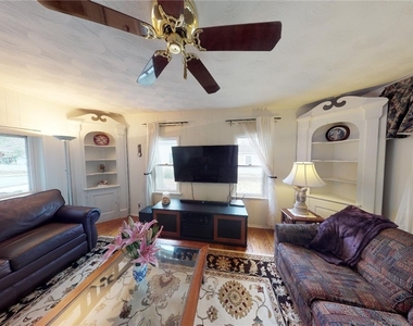 20 Boughton Avenue - Photo Thumbnail 15
