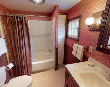 20 Boughton Avenue - Photo Thumbnail 13