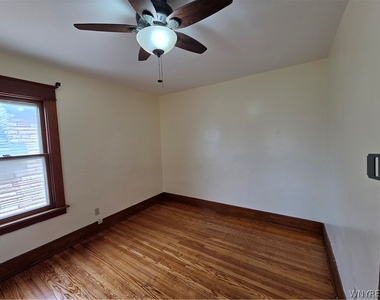 96 Academy Road - Photo Thumbnail 12