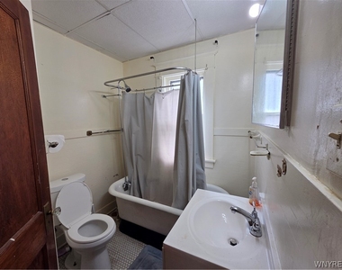 96 Academy Road - Photo Thumbnail 11