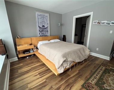 610 Main Street - Photo Thumbnail 17