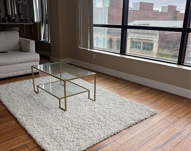 610 Main Street - Photo Thumbnail 11