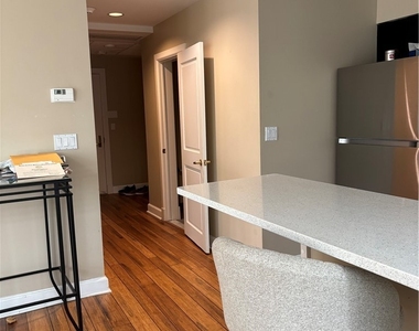 610 Main Street - Photo Thumbnail 14