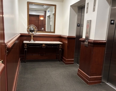610 Main Street - Photo Thumbnail 32