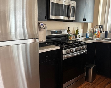610 Main Street - Photo Thumbnail 15