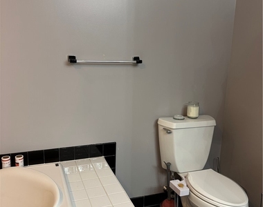610 Main Street - Photo Thumbnail 20