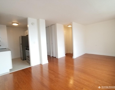 3333 Broadway - Photo Thumbnail 1