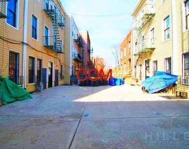 Harman St - Photo Thumbnail 6