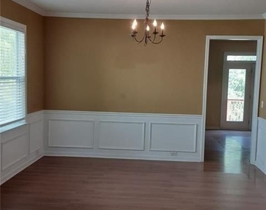 132 Lakeshore Parkway - Photo Thumbnail 51