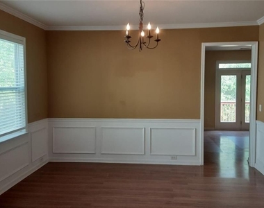 132 Lakeshore Parkway - Photo Thumbnail 50