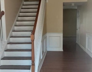 132 Lakeshore Parkway - Photo Thumbnail 53