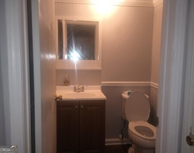3168 Nectarine Circle - Photo Thumbnail 5