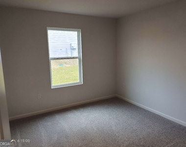 556 Pemberton Street - Photo Thumbnail 8
