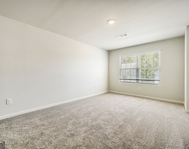 5980 Skylar Drive - Photo Thumbnail 5