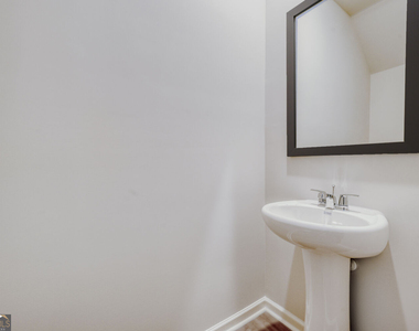5980 Skylar Drive - Photo Thumbnail 4